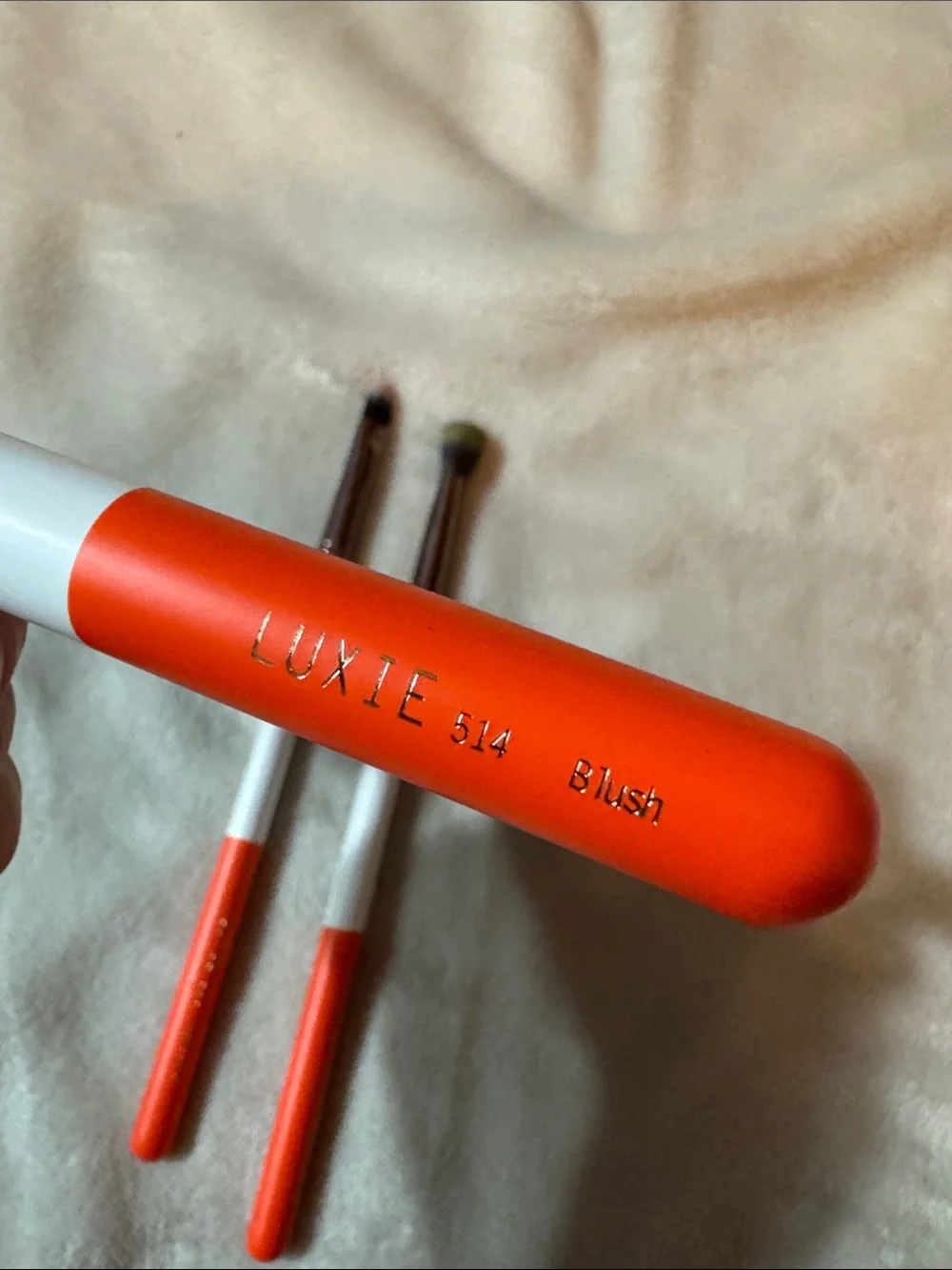 Luxie White & Orange 3-Piece Makeup Brush Trio